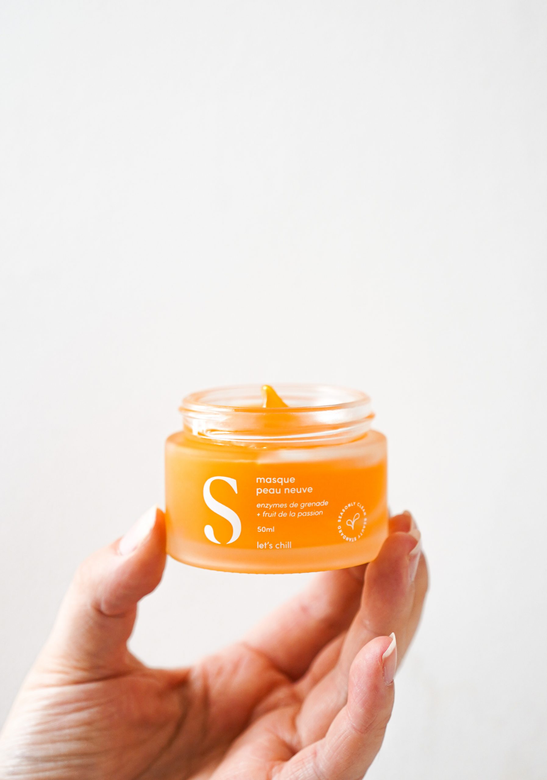 Tẩy tế bào chết - Bước chăm sóc da thường bị bỏ quên3